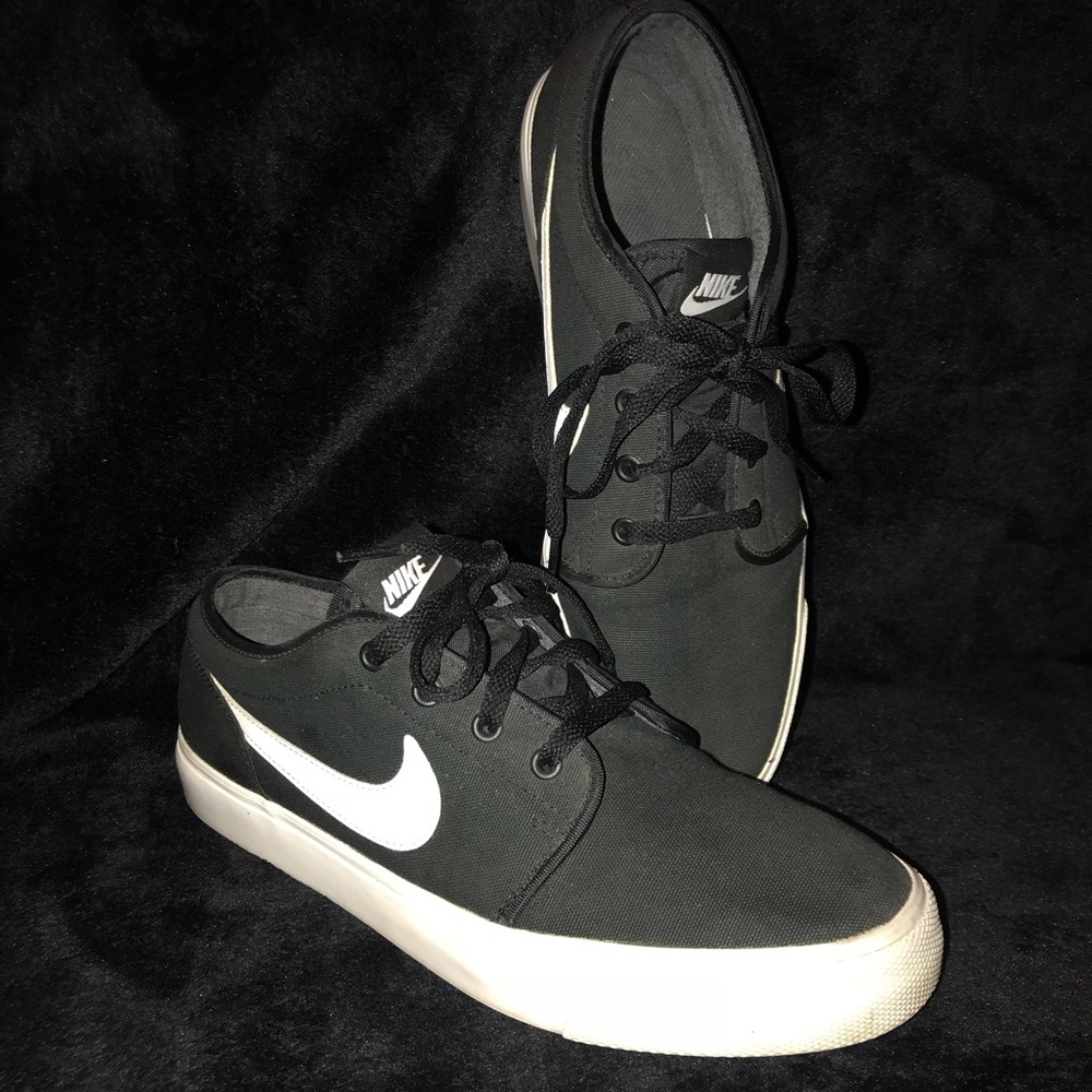 Nike shoes